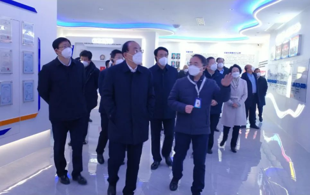 德州市委書記田衛(wèi)東，市委副書記、市長(zhǎng)朱開國(guó)帶隊(duì)調(diào)研輕量化院德州分公司